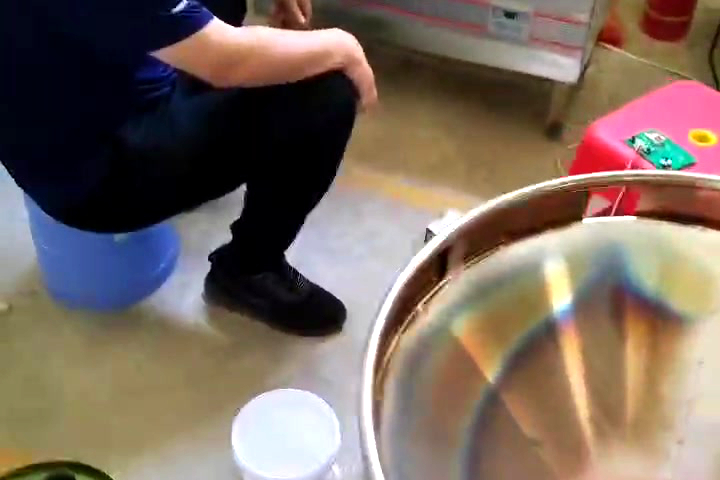 植物油灶具厂_灶用植物油批发价_小吃街植物油灶具